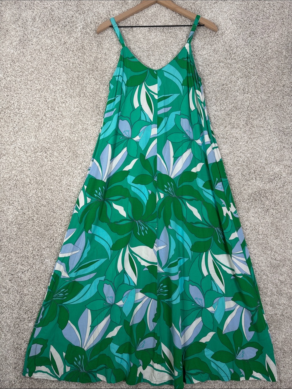 Label of Love Tropical Print Dress - Small